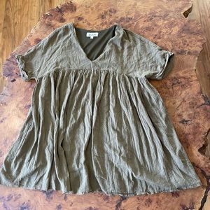 Green babydoll dress with underlining size small by listicle